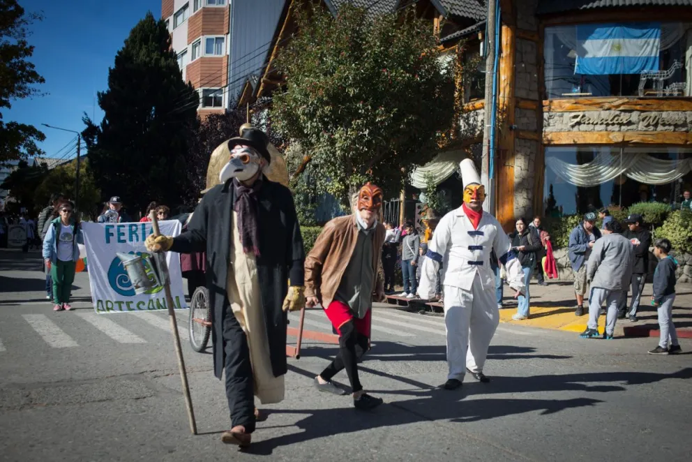 Bariloche festejó sus 121 años con su tradicional desfile