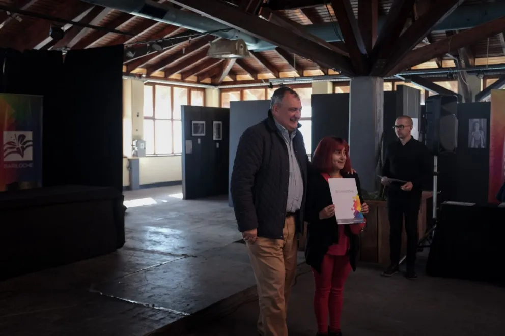 25 familias de Bariloche recibieron escrituras de viviendas