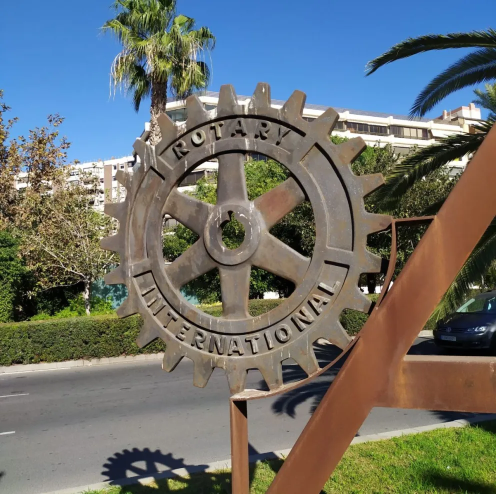 El Rotary se reúne en Bariloche: Julián Weich brindará una charla como invitado