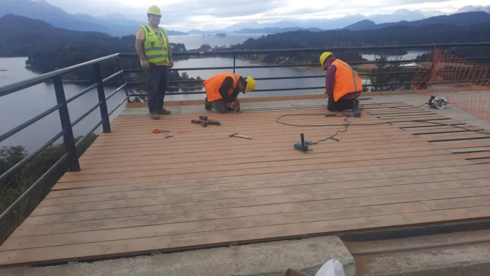 Reparan los miradores de Punto Panorámico y Bahía López