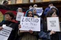 Con una concentración, pidieron por la liberación de las presas mapuche 