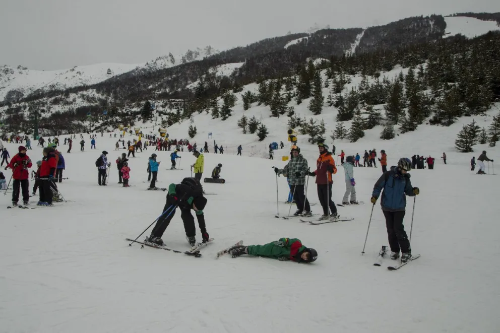 Por la llegada masiva de turistas extranjeros, se espera una temporada invernal récord