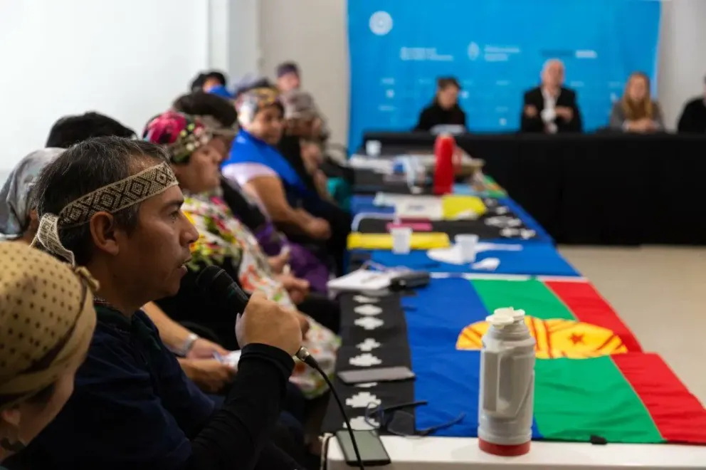 Una conciliación permitirá resolver la situación de las cuatro mujeres mapuche detenidas 