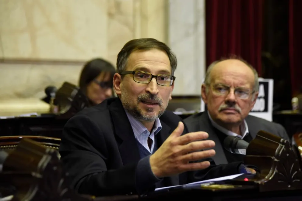 Reclaman que las provincias tengan derechos sobre la administración de las represas