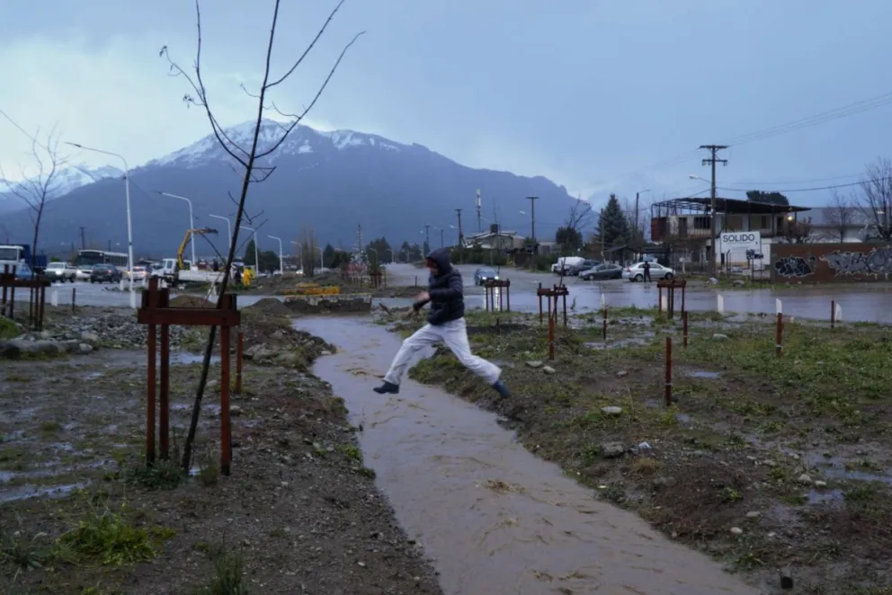 Parece que el viento y la lluvia serán constantes durante el finde largo. Foto: Marcelo Martínez