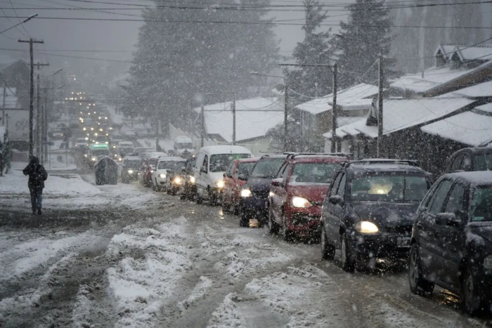 Las bajas temperaturas pueden afectar el líquido refrigerante y su capacidad para proteger el motor del vehículo. Foto: Marcelo Martínez.