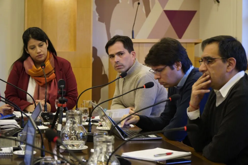 El oficialismo se opone a la aplicación de tarifas residentes