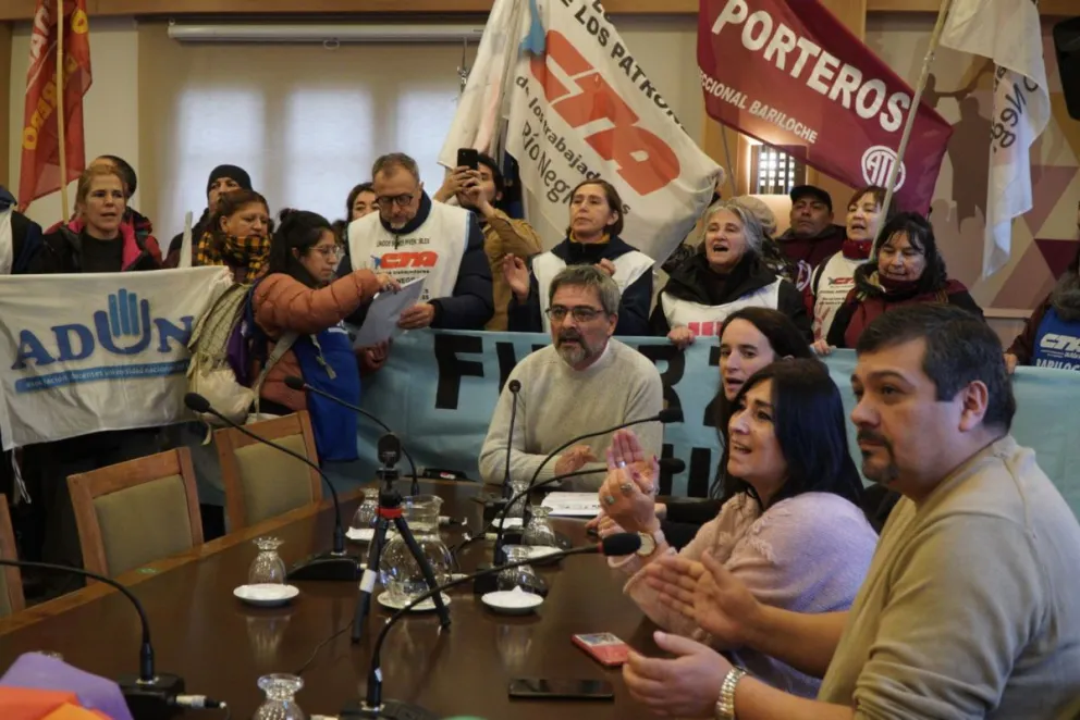 Los concejales no acuerdan pronunciarse ante los hechos acontecidos en Jujuy